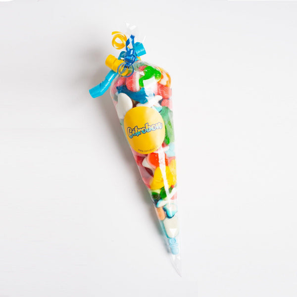 Offrez-vous un moment de pure gourmandise avec notre cône de bonbons de 200g ! Rempli d’un délicieux assortiment de sucreries, il saura ravir petits et grands à chaque bouchée. Parfait pour une pause sucrée, un cadeau ou simplement pour se faire plaisir