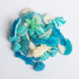 Le mélange signature Sous l'Océan est composé de jujubes ultra-frais dans les teintes de bleus.